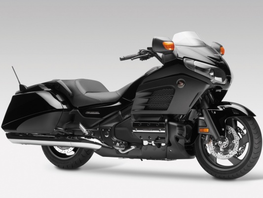 Фото мотоцикла Honda Gold Wing F6B